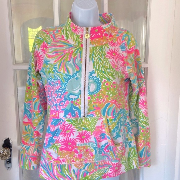 Lilly Pulitzer Tops - Lilly Pulitzer Lovers Coral Adorable Popover 💗🌴💗🌴